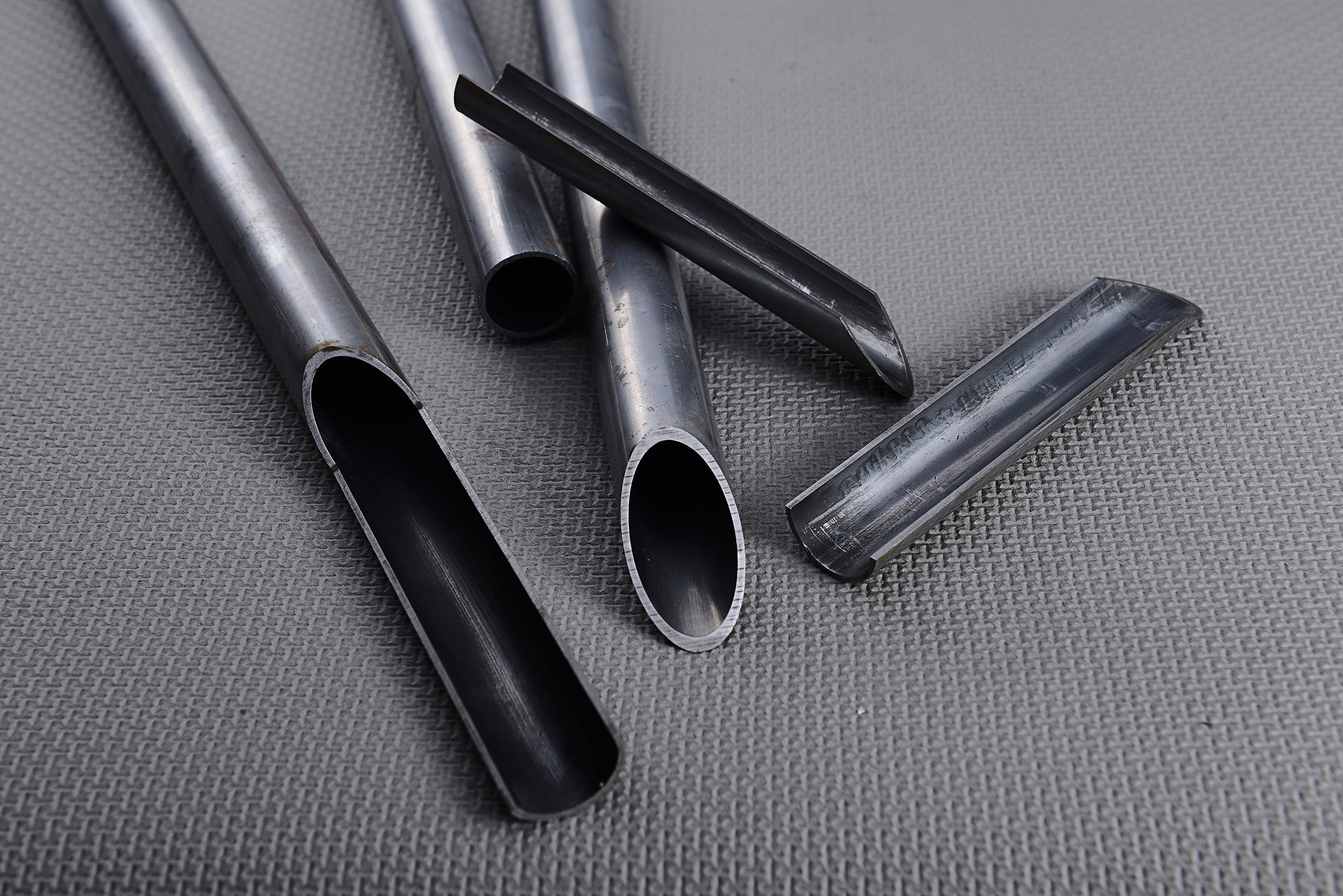 EN 10305-2 E195 235 275 355 OD 4MM WT 1MM Bright Annealing Carbon Welded  Steel Tube