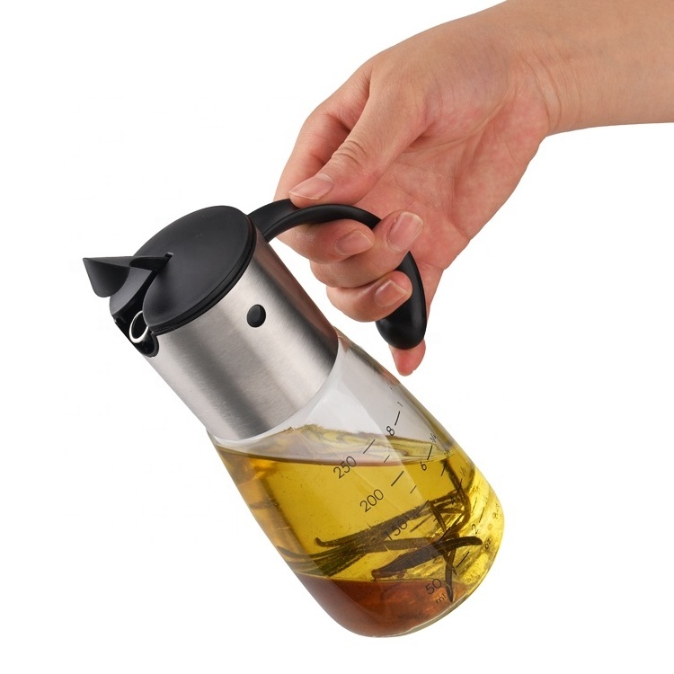 Popular Design gravity 304 stainless steel 250ml oil and vinegar cruet bottle dispenser on tabletop