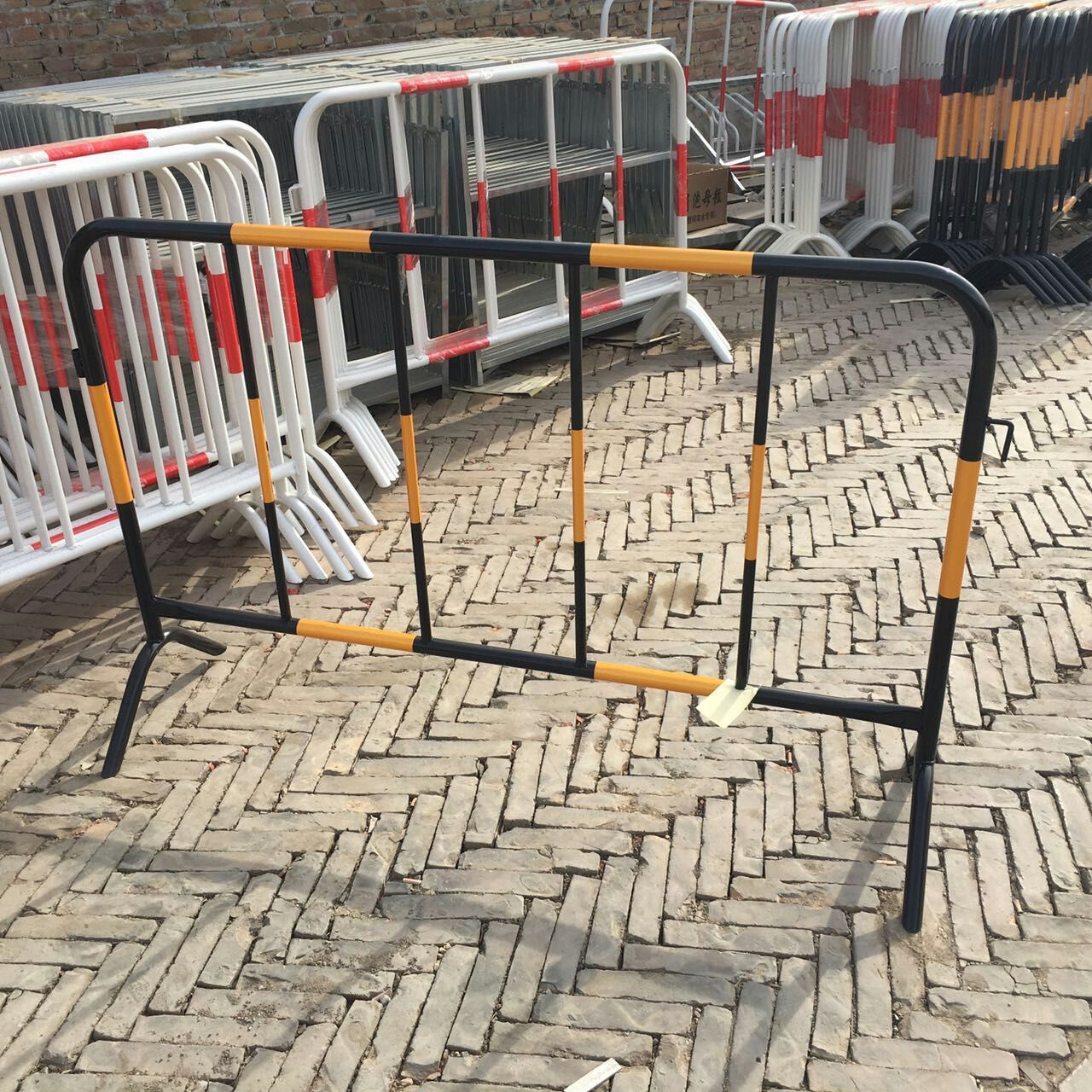 Best Seller concert crowd control barrier for sale crowd barrier crowd control barrier fence