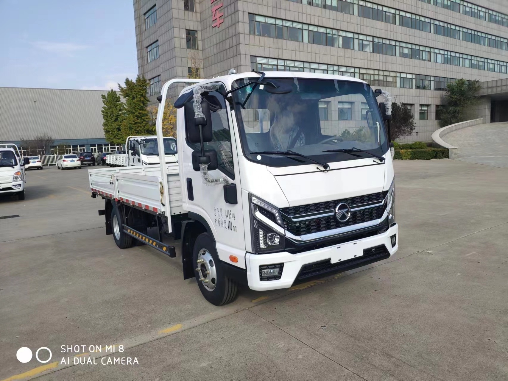 Hot Sale 2023 Light Truck 2 To 5 Tons Mini Diesel Cargo Truck In Ghana 2 To 5 Tons Auto Truck