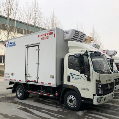 Cooling Van Truck Frozen Meat Truck Refrigerator for Good Sale 6 Wheels Freezer Reefer Van Truck for Sale