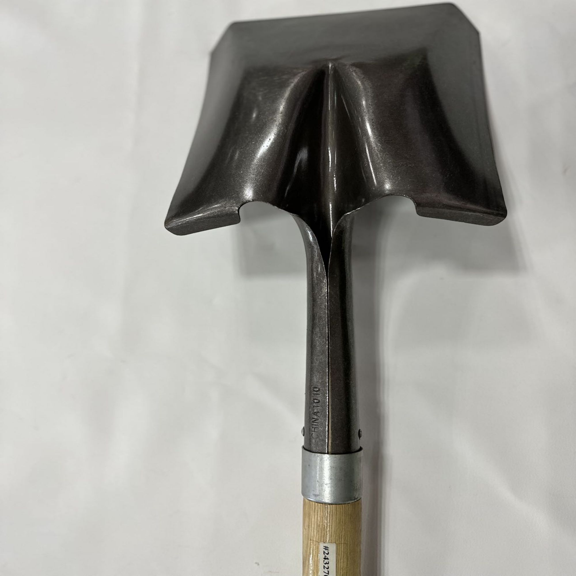 Garden Shovel Spade For Garden Use with wood handle