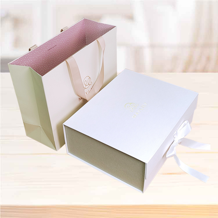 Custom fathers day Cajas De Para Regalos Rigid Magnetic Folding Electronics Packaging Gift Paper Box For Small Business