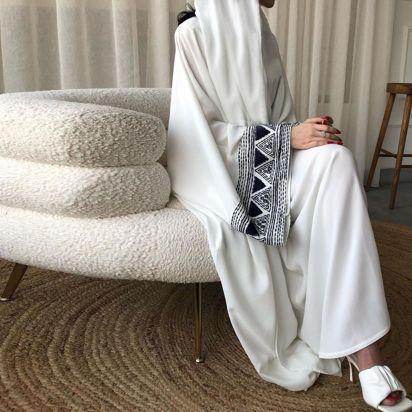 2024  Hand made Pearls Satin Luxury Abaya Dubai Modest Dresses New Islamic Clothing Abayas for Women Muslim