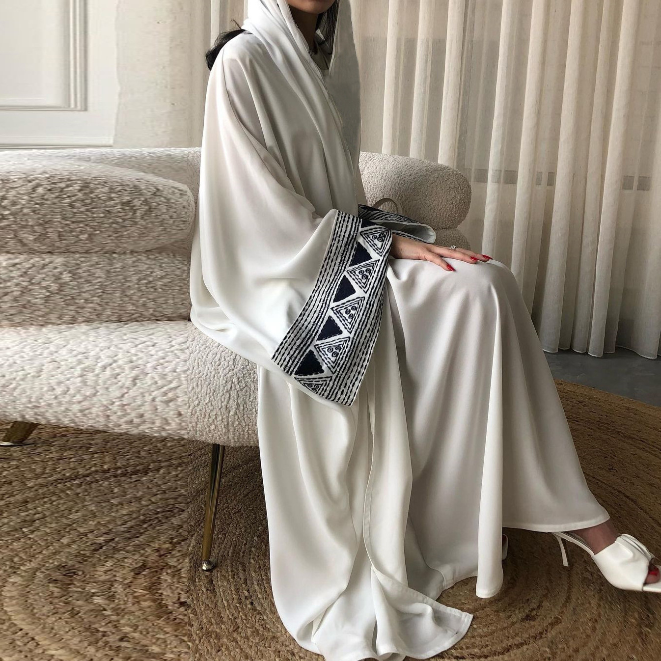 2024  Hand made Pearls Satin Luxury Abaya Dubai Modest Dresses New Islamic Clothing Abayas for Women Muslim