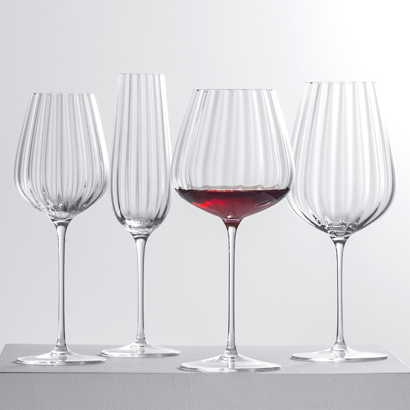 Custom Color Red Wine Glasses New Style Modern Personalized Ribbed Whiskey Glass with Stripes