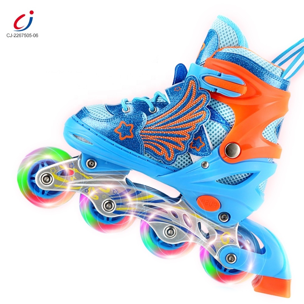 High quality popular inline 4 wheels flashing retractable roller skate shoes skiting ice skating shoes for kids