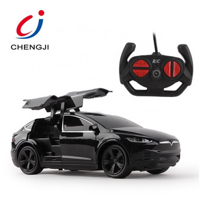 New trend product remote control toy 4 channel racing open door rc car 1:24