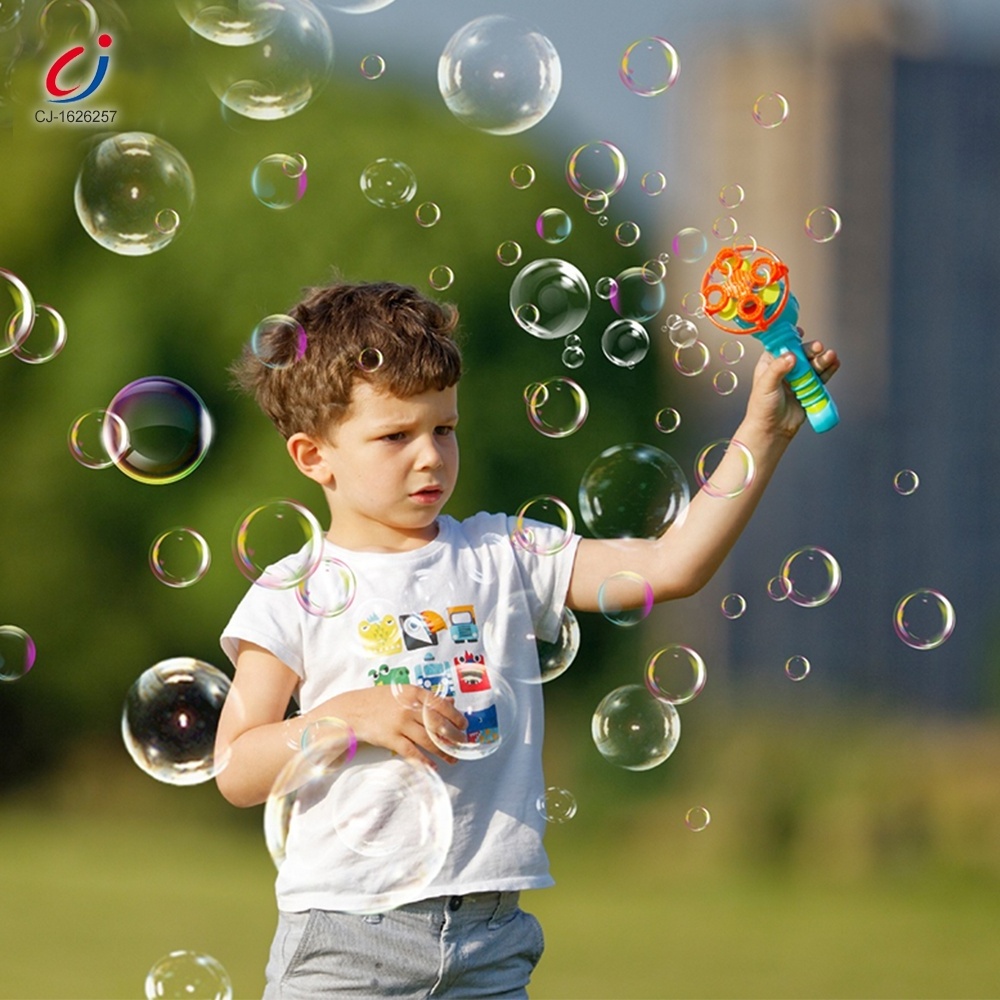 Chengji hot selling summer outdoor plastic battery operated soap bubble guns automatic bubble gun for child