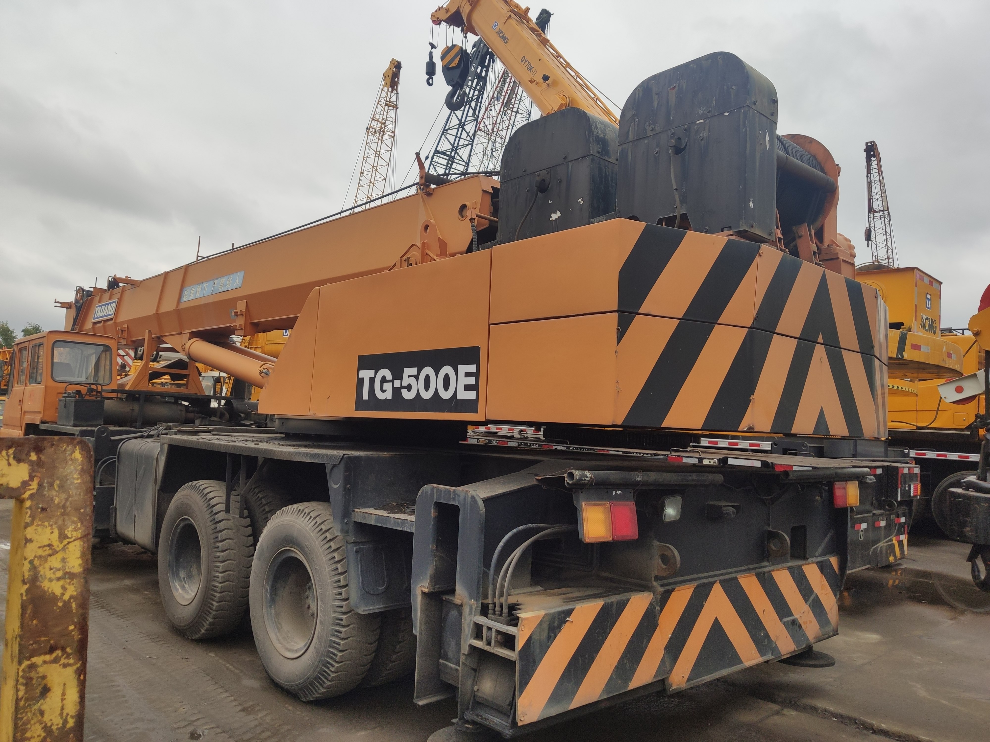 Truck crane Best price used TADANO 50 tons TG-500E truck mounted crane for sale