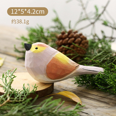 Wooden Bird Sculpture Ornaments with Coloured Drawing or Pattern and Basswood Wood Carving for Living Room Office Decoration