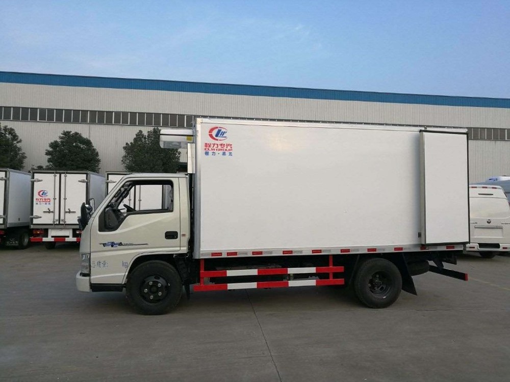 JMC refrigerated freezer trucks/insulated freezer box truck/5 tons refrigerated truck