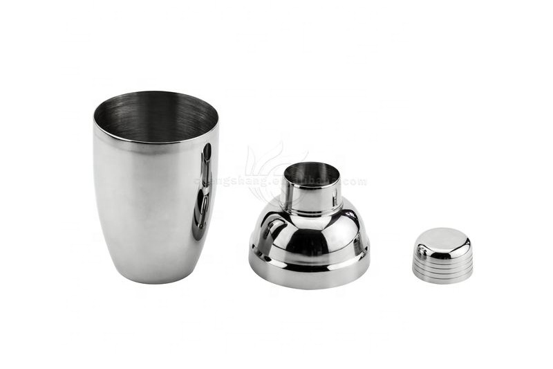 Professional Stainless Steel Cocktail Shakers in Bar Tools Sets