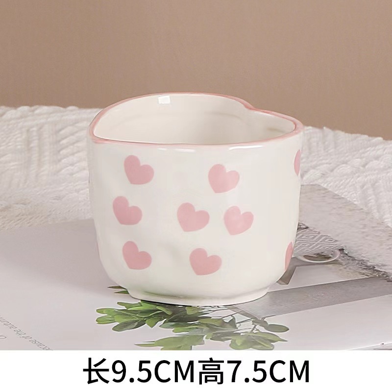 Custom logo wholesale heart shape ceramic candle holder romantic ceramic candle jar for home wedding decor