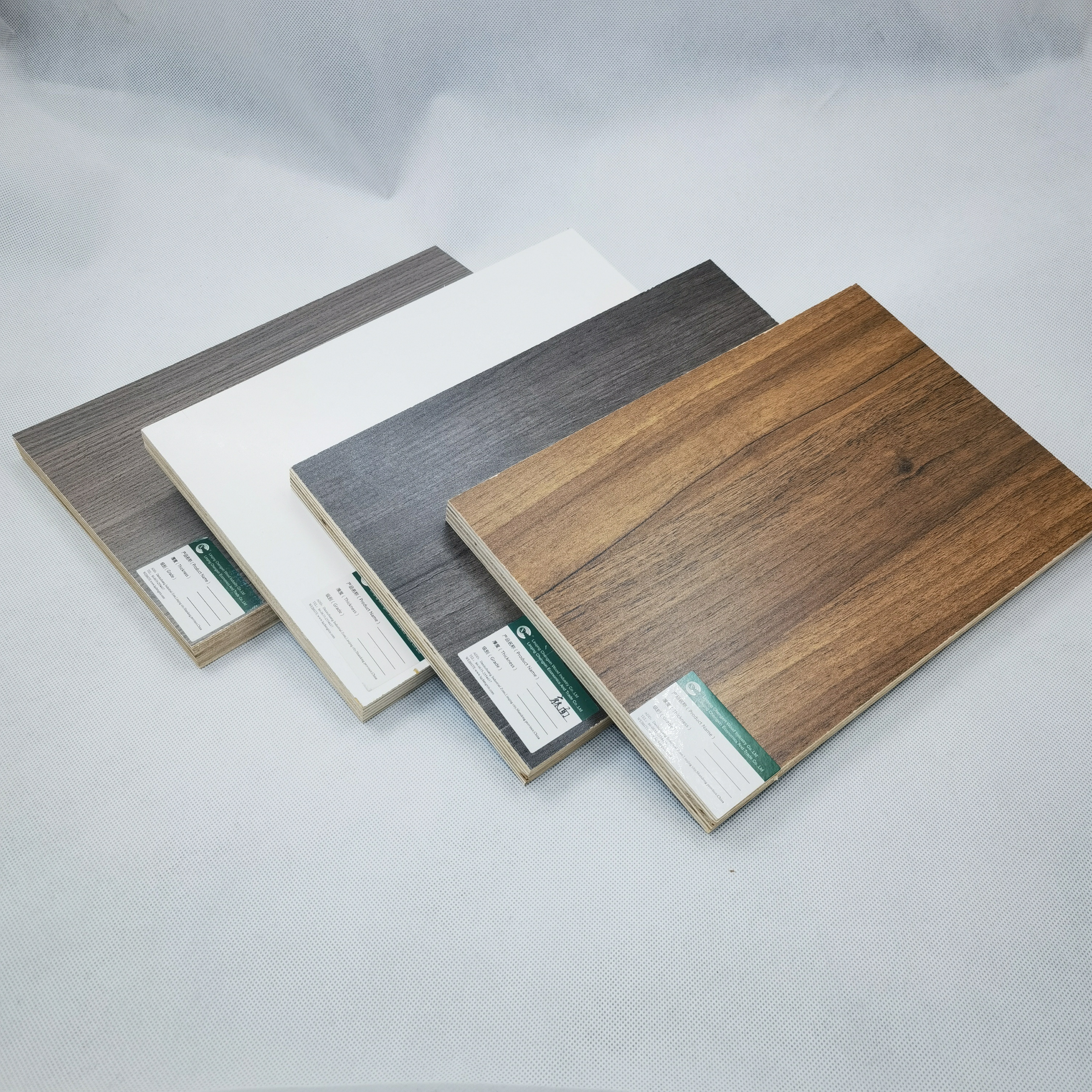 Laminated Ply wood  China Poplar Plywood 3mm 5mm Plywood Price White Melamine Faced Decorative Plywood Panels