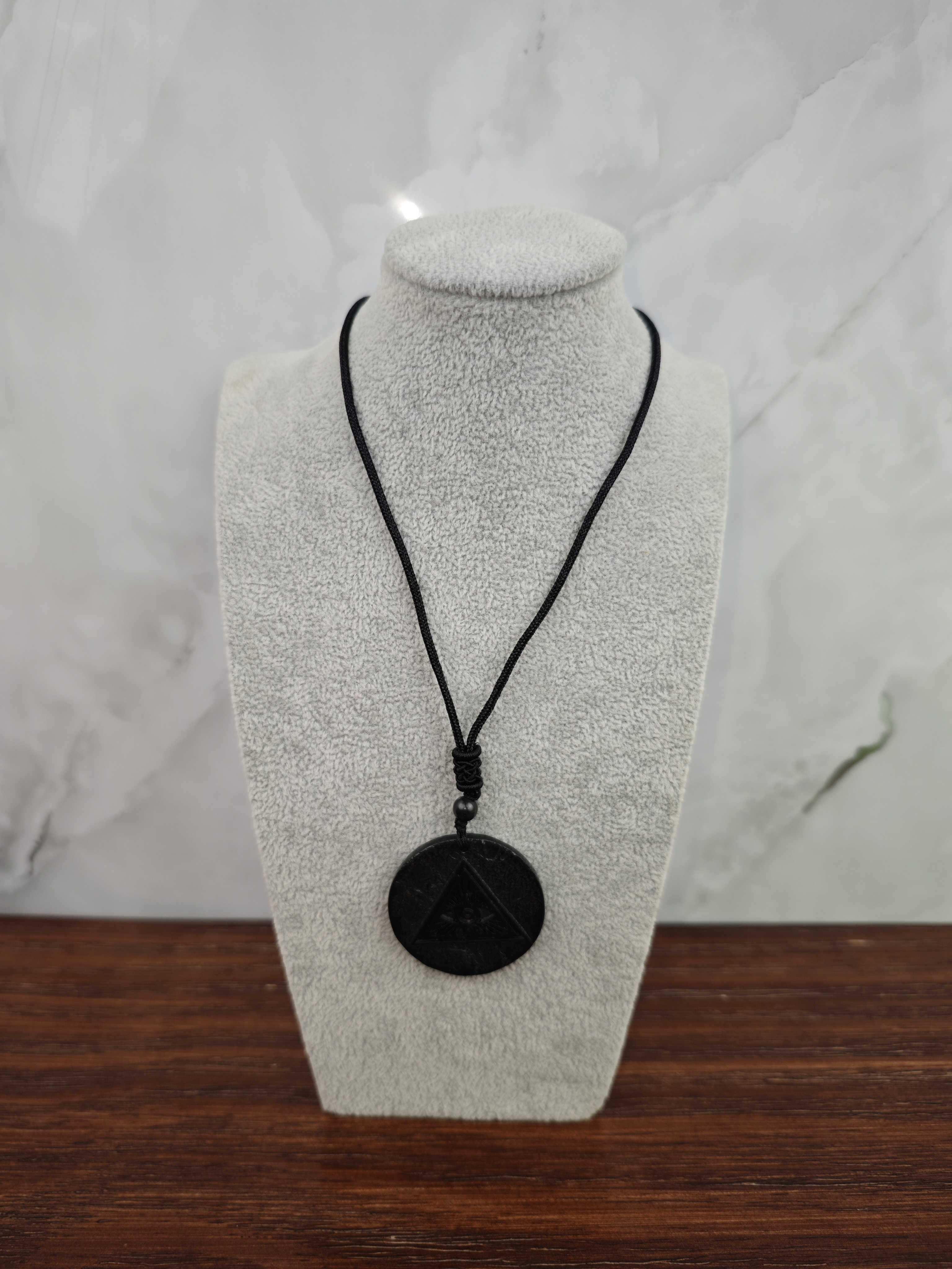 CHENYISHI 50%-70% Carbon Shungite Cheap Price Natural Stone Shungite Round and Cross Shaped Pendant Necklace For EMF Protection