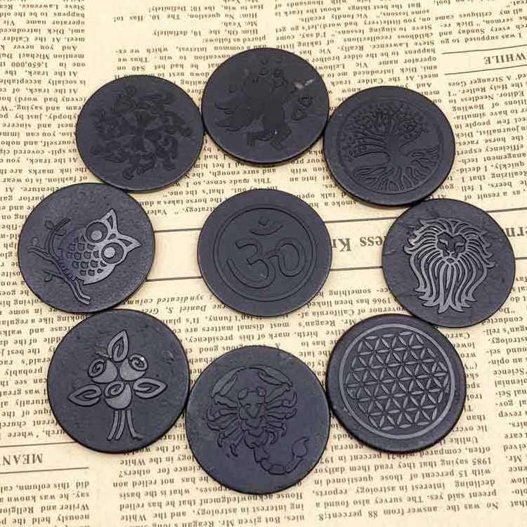 Spiritual products Crystal jewelry with rope moon runes natural round shaped black shungite crystal pendants for gifts