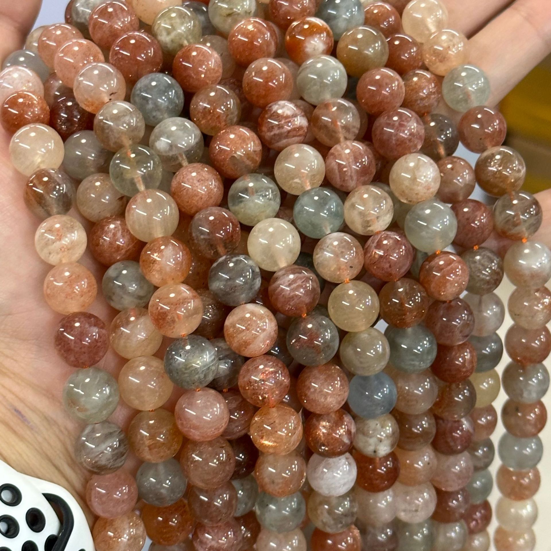 CHENYISHI Natural Stone Round Alusha Golden Sunstone Crystal Quartz Stone Gemstone Beads For Jewelry Making Wholesale