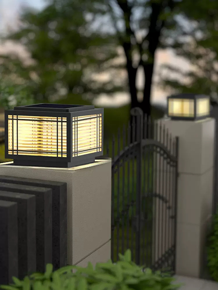 Modern Decoration Post Fence Lamp For Hotel Villa Yard Main Gate Waterproof Pathway Lawn Lamps Outdoor LED Solar Pillar Lighting