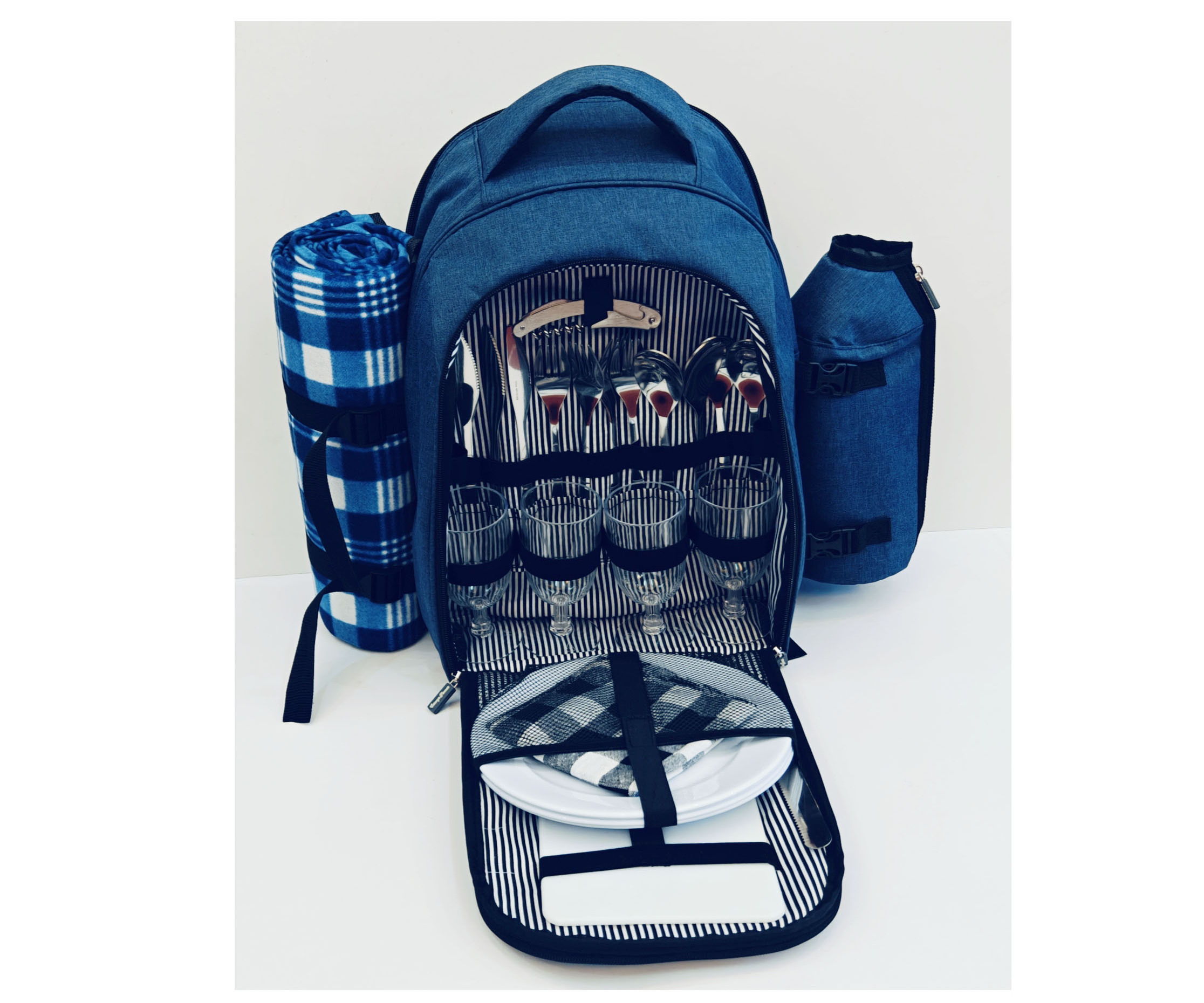 Wholesale Waterproof insulated Thermal 4 person camping picnic bag with bottle holder cutlery accessories blanket picnic bag set