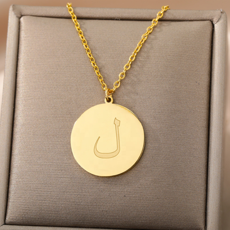 Wholesale Custom Arabic Initial Coin Pendant Necklace Stainless Steel 18k Gold Plated Arabic Alphabet Letter Necklace Women