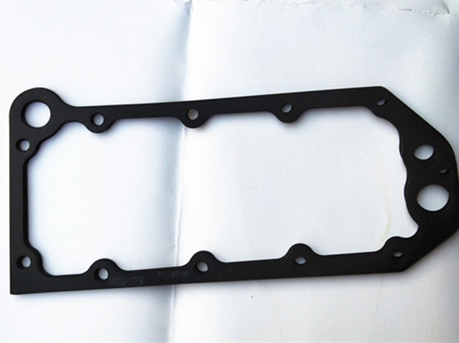 Dongfeng Diesel engine parts 6CT oil cooler core gasket 3929011 3918174