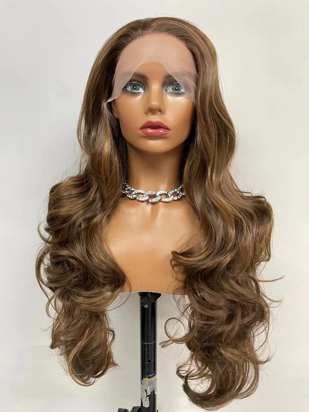 Wholesale Synthetic Lace Front Wigs High Quality Laces Frontal Futura Fiber Hair Wigs