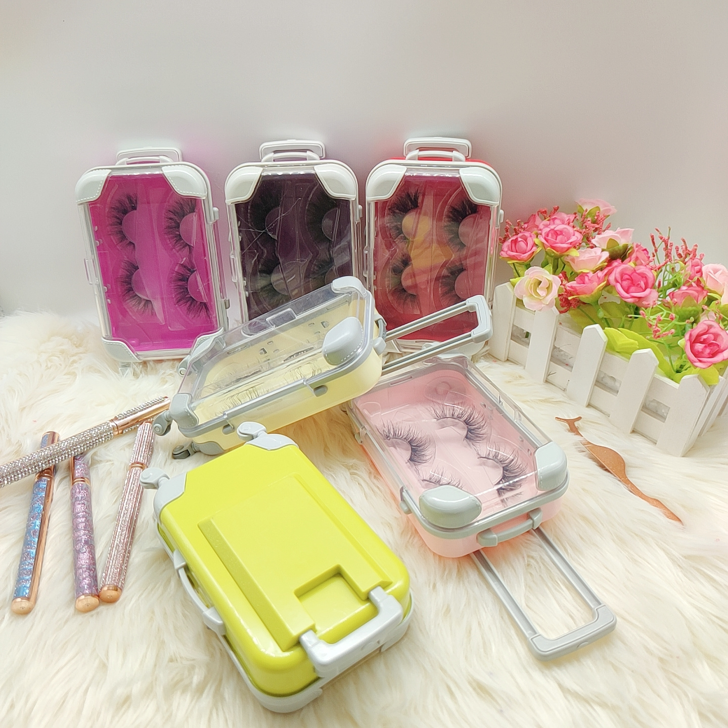 2021 Base Private Label Vendor Custom Glitter Kids Vegan Set Wholesale Fruit Oil Lip Gloss Mini suitcase for lipgloss