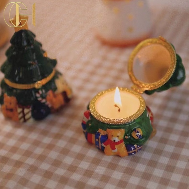 C&H Wholesale Modern Custom Candle Vessels Christmas Tree Unique Empty Ceramic Candle Jars For Home Decor And Gift