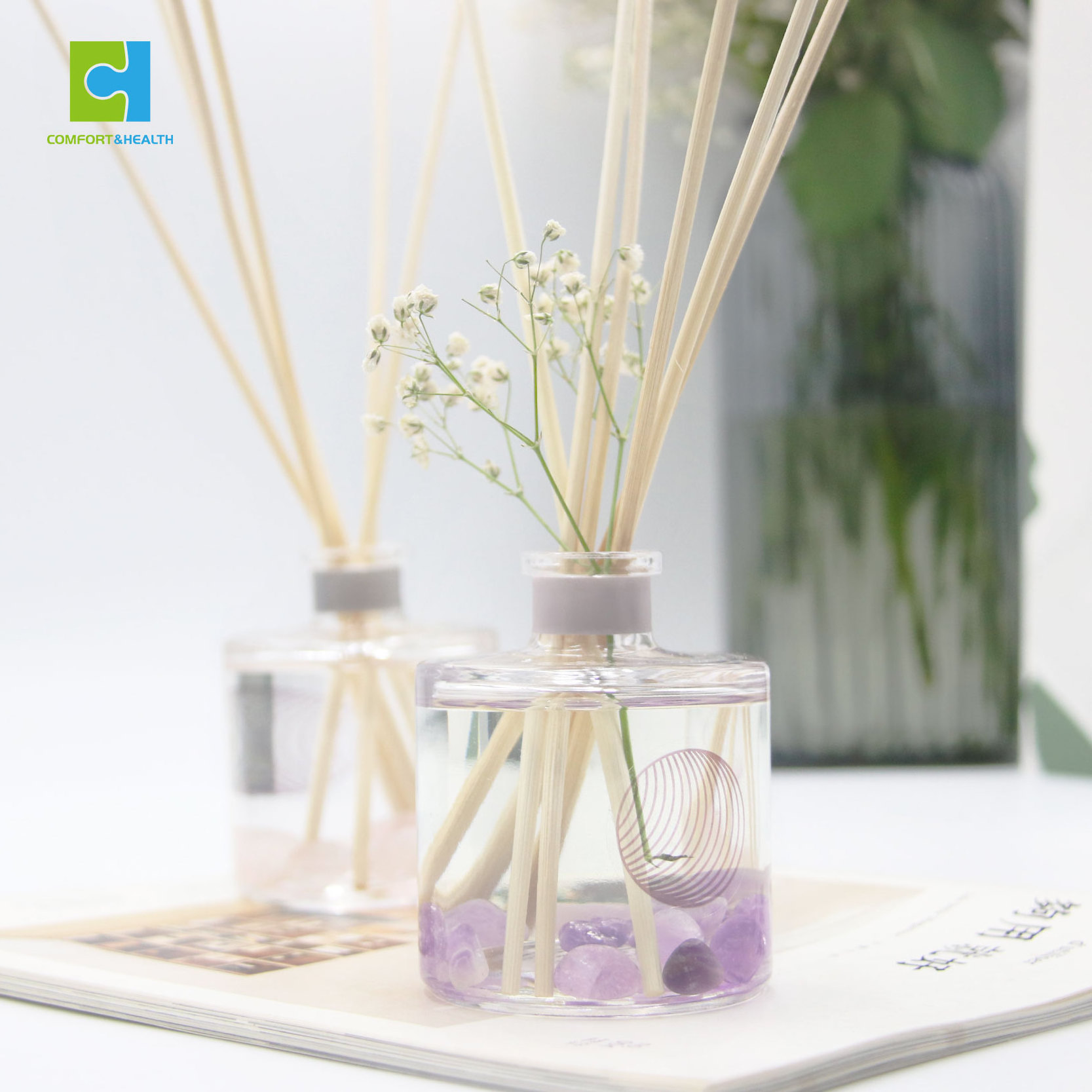 Latest Design Gemstone Crystal Infused Wholesale Ceramic Aroma Scented Reed Diffuser with Rattan Stick