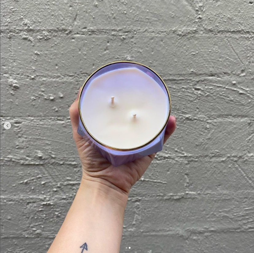 Jackpot Candles Cinnamon Bun Candle with Ring Inside