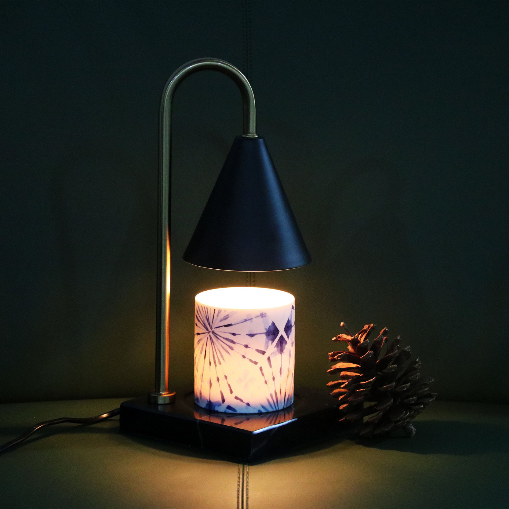 Luxury Battery Electric Minimalism Candle Warmer Lamp for Candle Melting Home Decor Home Fragrance