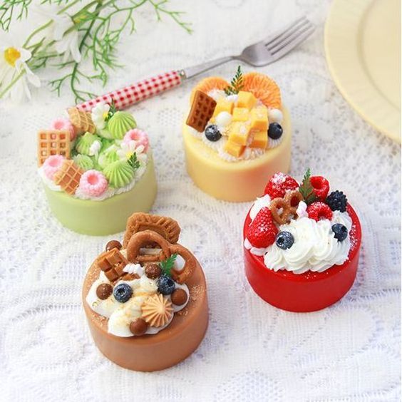 OME Cute Design Sweet Dessert Cupcake Candle Cake Ice Cream Gift Candle Soy Wax Scented Candle