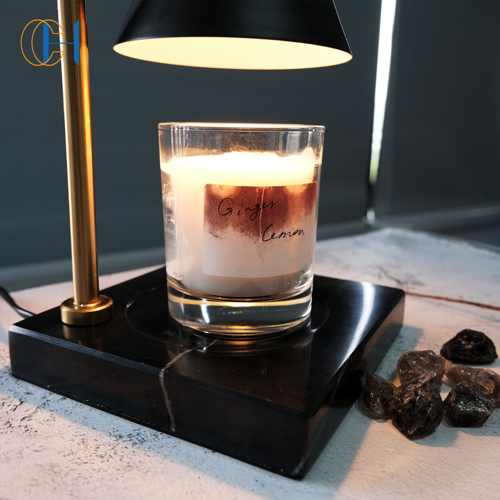 2023 Factory Direct Sales Home Battery Operated LED Candle Warmer Lamp Luxury Indoor Table Lamp Wax Melt lamp