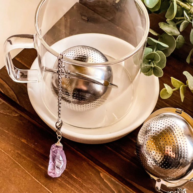 wholesale high quality natural clear quartz amethyst crystal hearts steel ball strainer stainless steel tea infuser