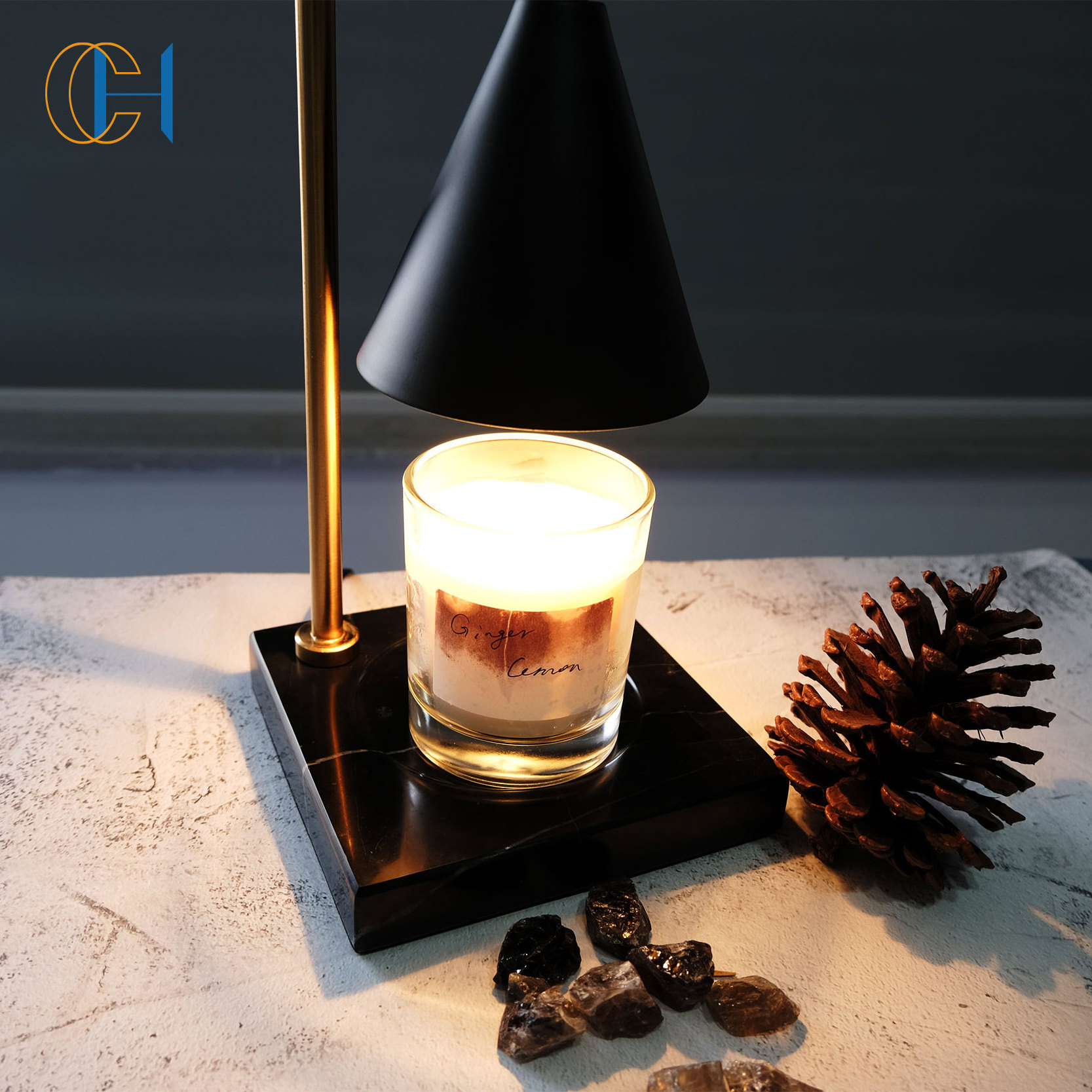 2023 Cheap Wholesale Home Battery Operated LED Candle Warmer Lamp Luxury Indoor Table Lamp Wax Melt lamp