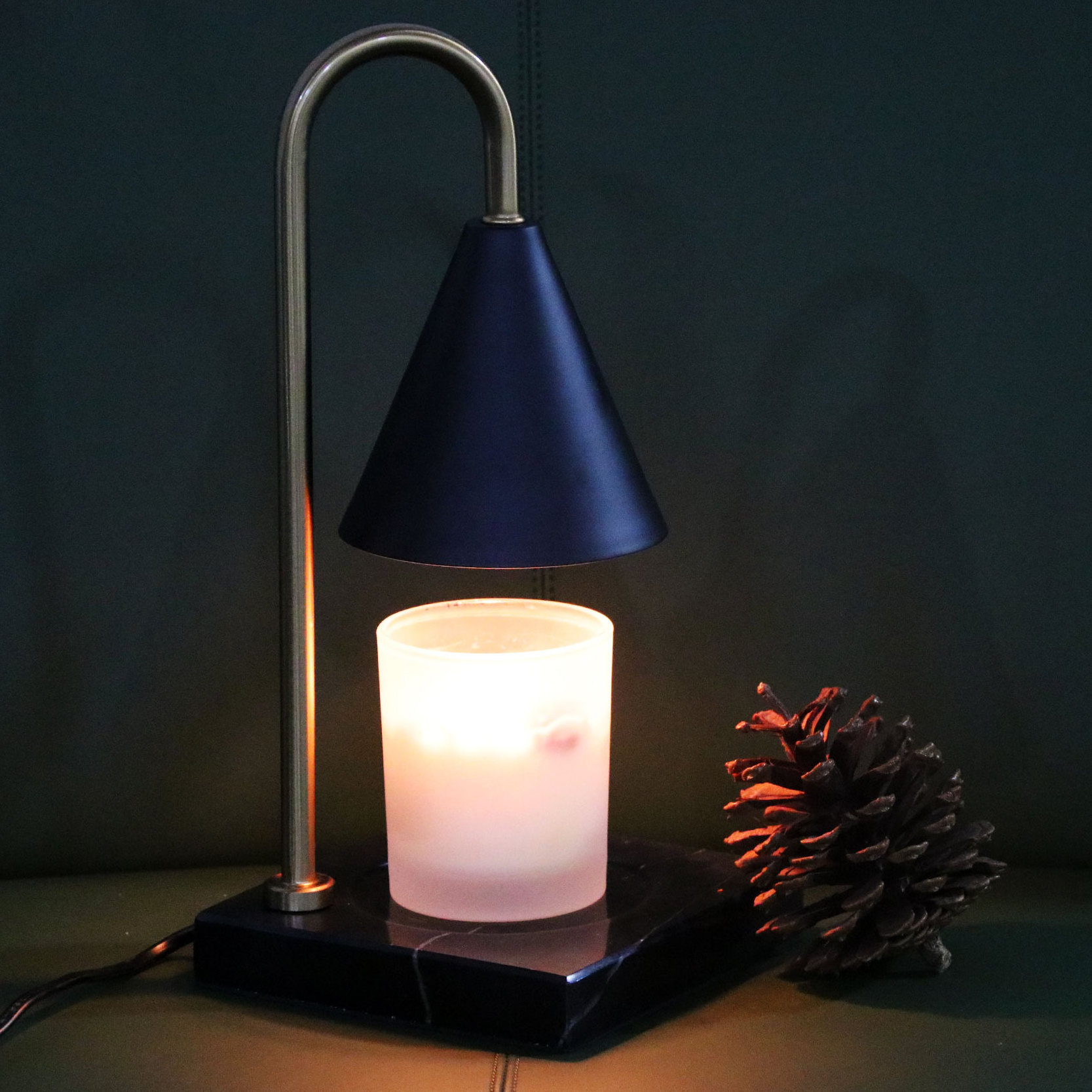 Luxury Battery Electric Minimalism Candle Warmer Lamp for Candle Melting Home Decor Home Fragrance