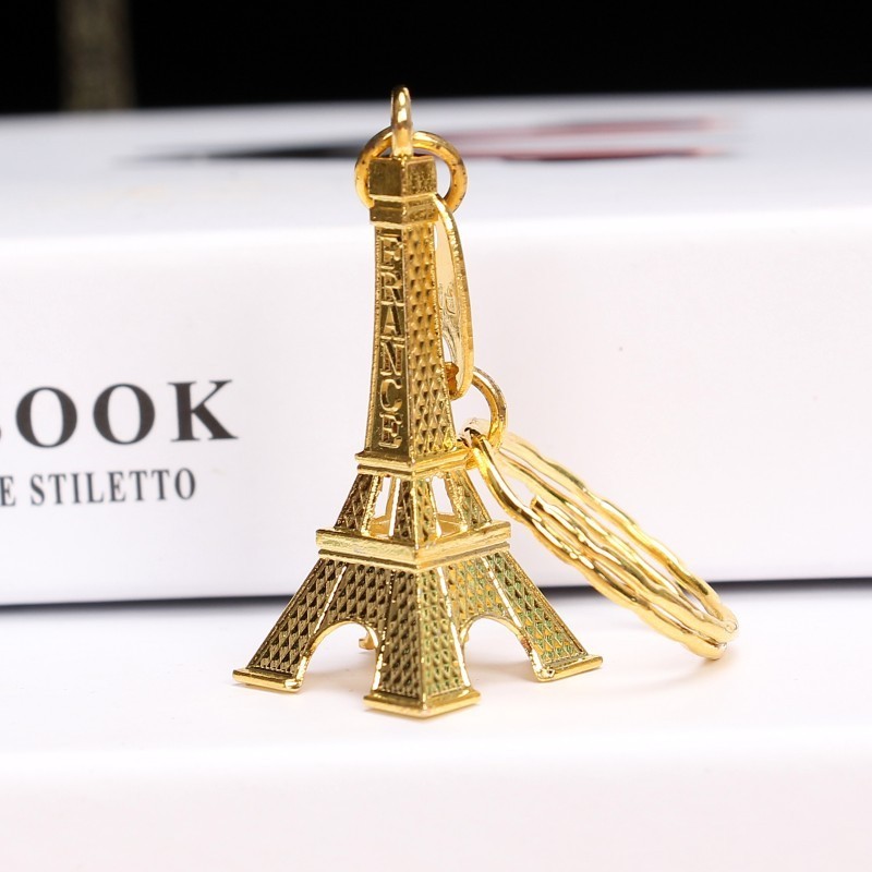 France souvenirs Gift Keychain Vintage Paris Eiffel Tower Keychain Metal Iron Tower Key chains car Keyring Bag Pendant Accessory