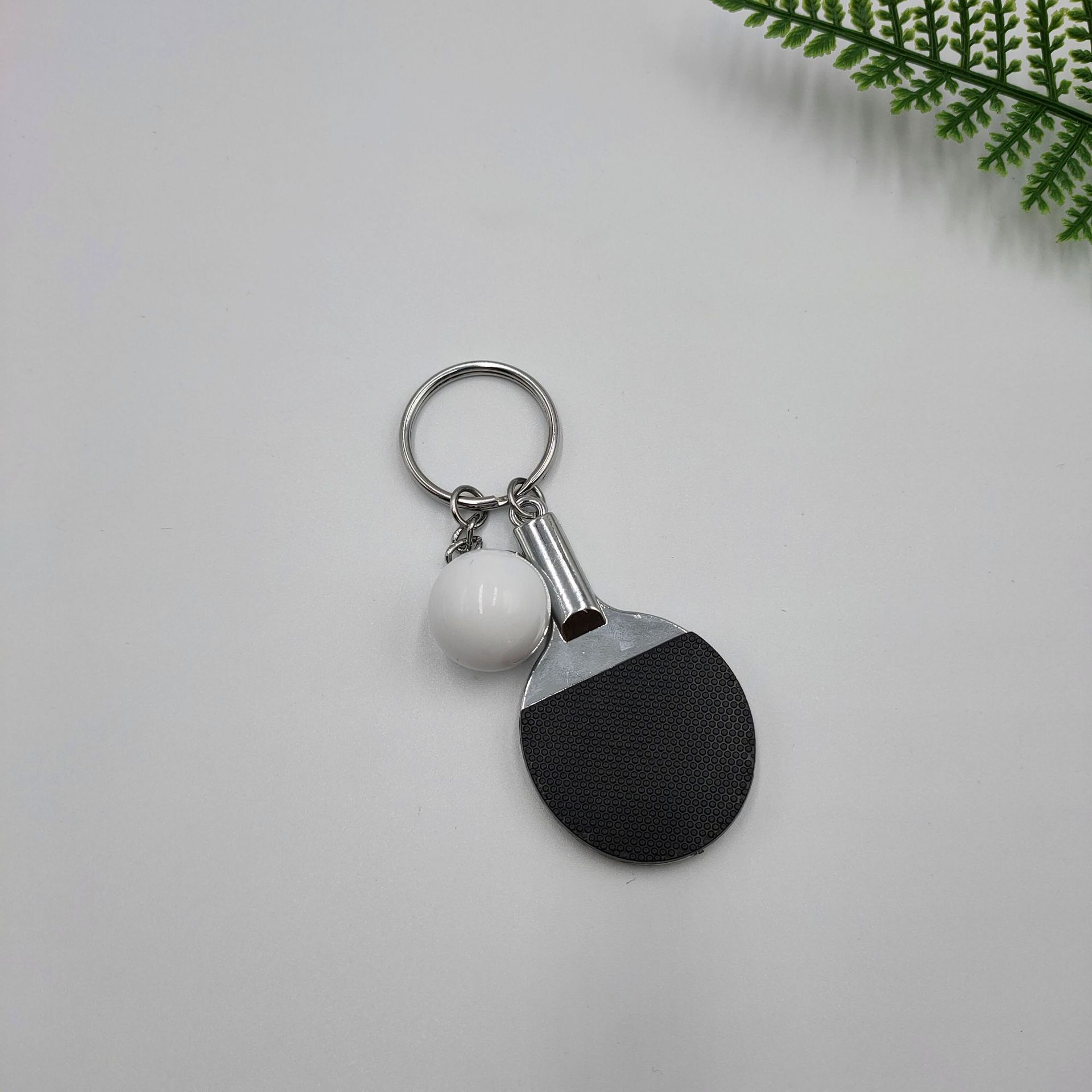 3d mini Table Tennis simulation Keychain Mini Ping Pong Key rings Table Tennis Racket Sports realistic Key chain for Bags charms