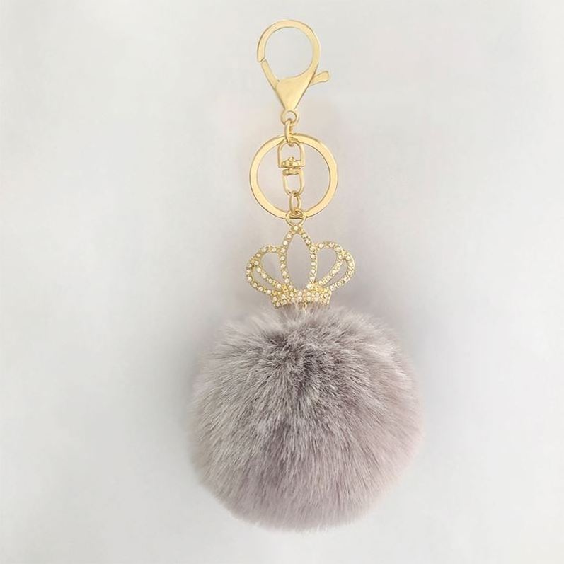 Pom Pom Keychain Artificial Fur Ball Plush Keychains Fluffy Accessories Car Bag Charm Faux Rabbit Fur Pompoms Keyring With crown