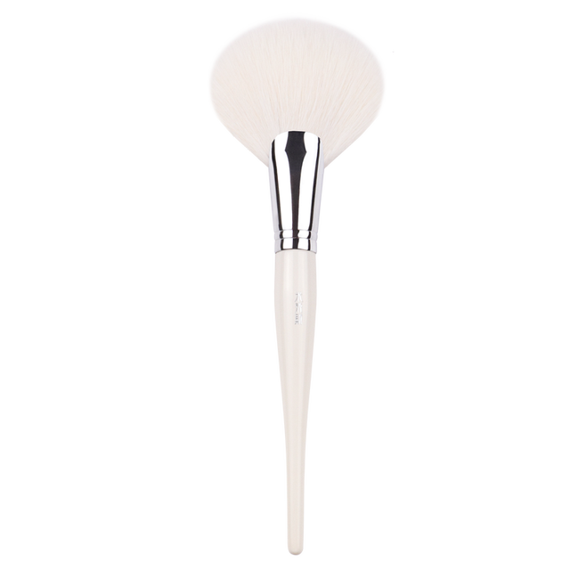 Custom makeup brushes Logo Private label Large fan powder brush Natural hair Copper tube Solid wood handle