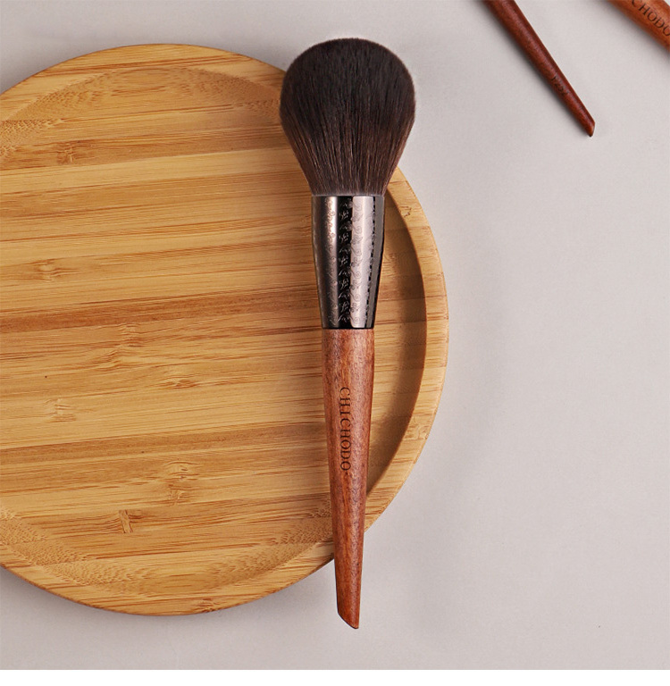 Custom makeup brushes Logo Natural hair Carved copper tube Solid wood handle 11Pcs Amber Series Makeup brush set