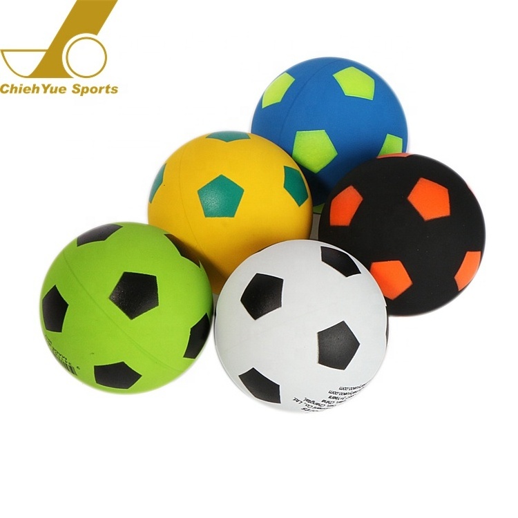 Promotion Wholesale Football Custom High Bounce Hollow Soccer Rubber Ball