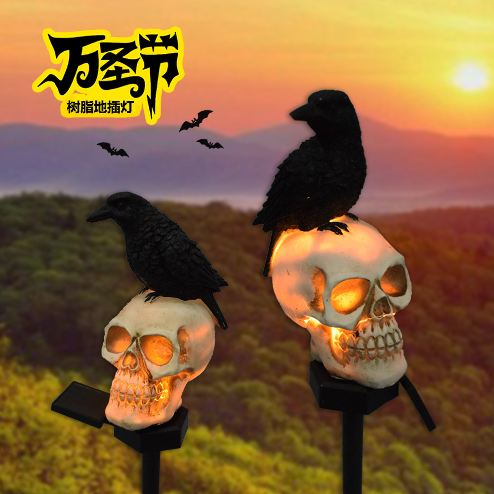 Customized  Resin crafts Halloween lights for Table ornaments Crow Outdoor solar garden light  for Halloween Decorations