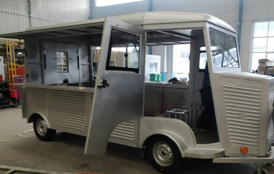 Customized street petrol roasted chicken container street fast food trailer enclosed fully equipped donut buy mobile kitchen