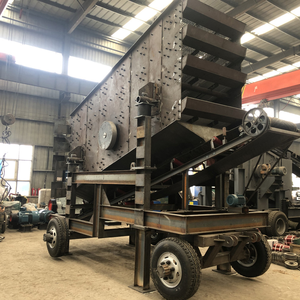 New design three decks wheel type tracked mobile screening plant vibrating screen for sale Chile