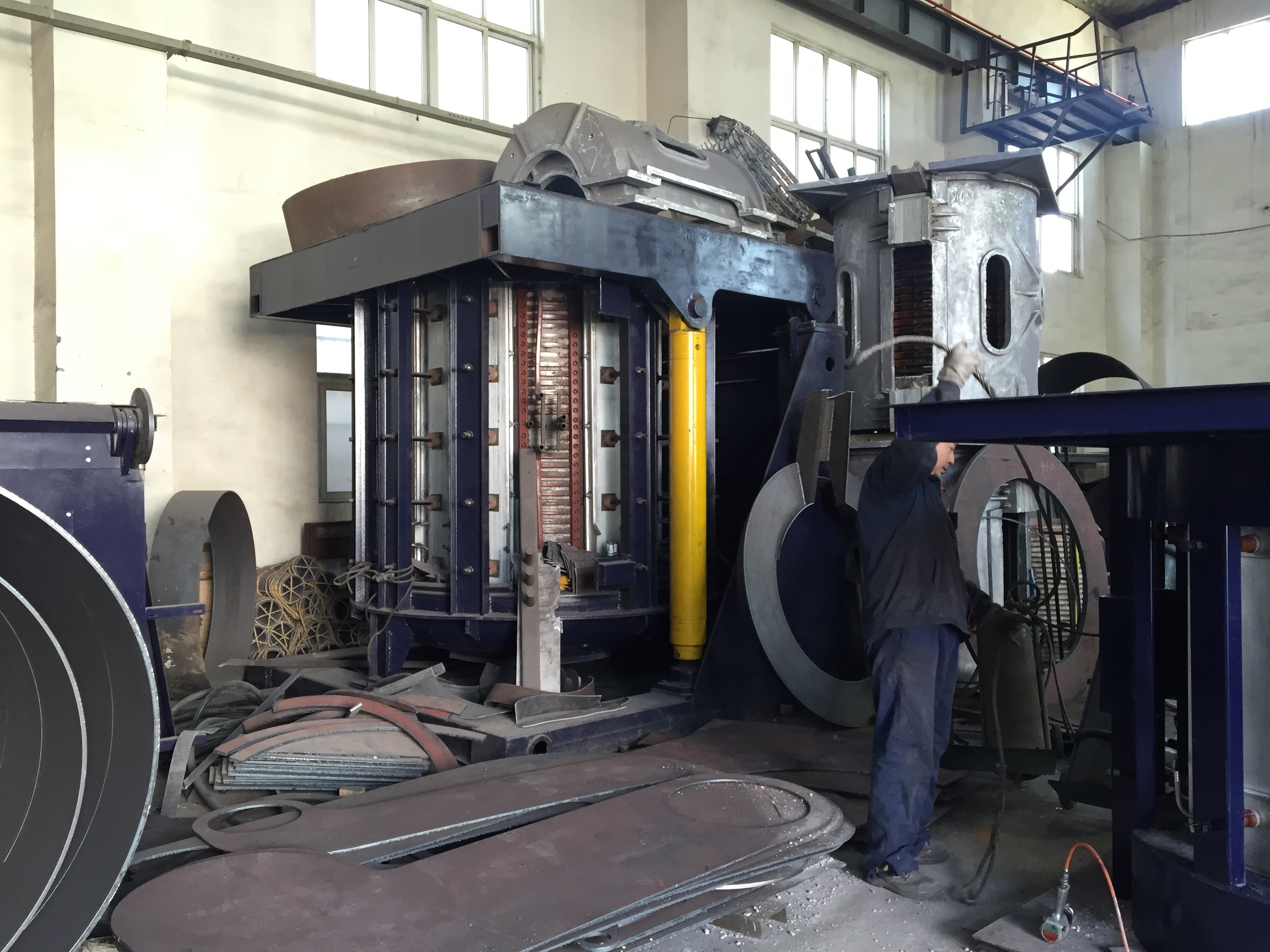 medium electric induction steel aluminium melting furnace