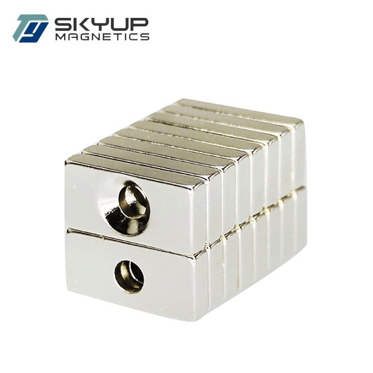 N42eh Strong Rare earth neodymium countersunk block magnet with hole