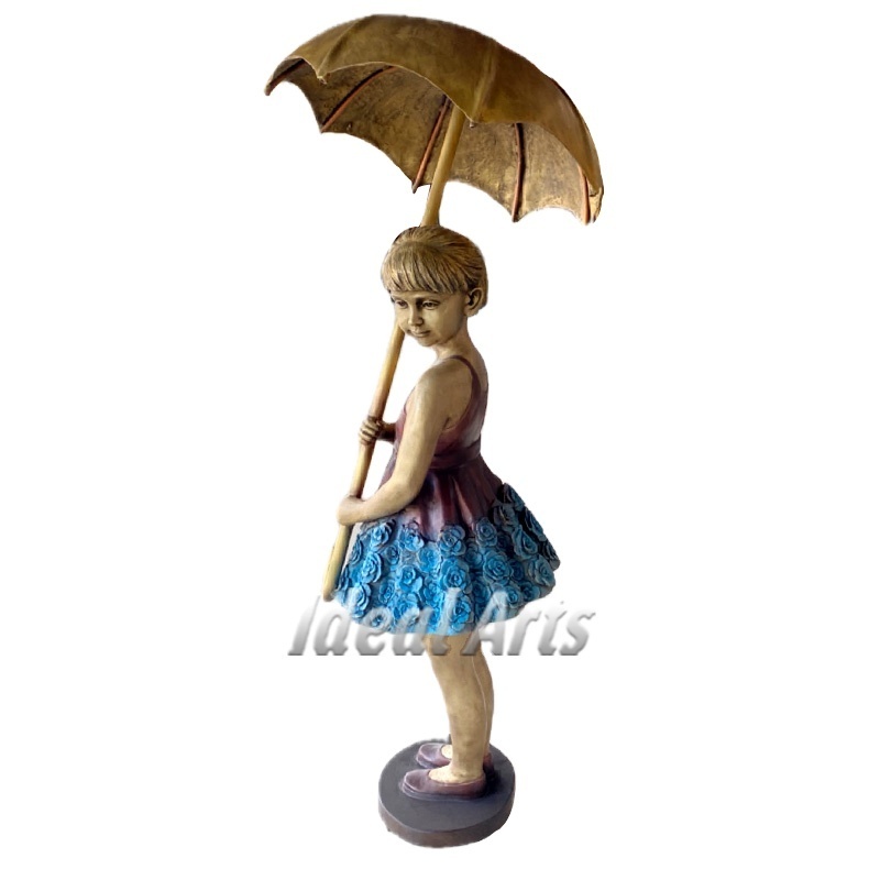 Supplier outdoor garden life size bronze girl with umbrella statue sculpture fountain for sale