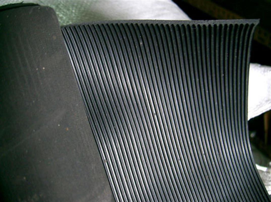 Fine Ribbed Rubber Sheet/Corrugated / Rolls for Flooring